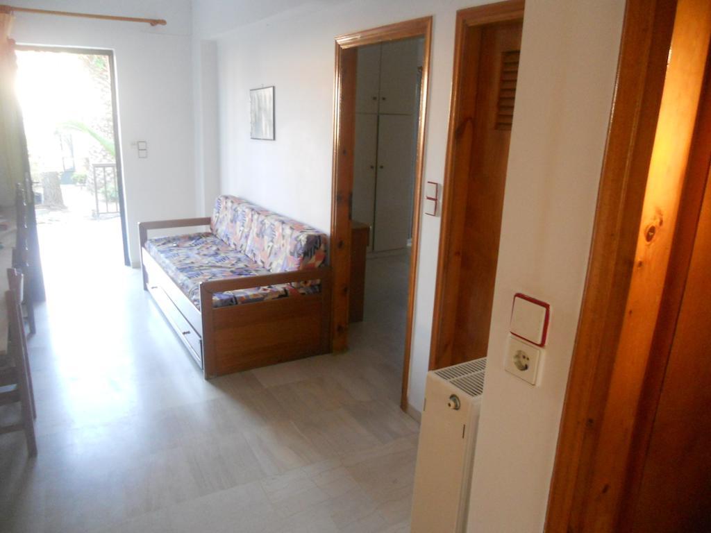 Assimakis Hotel Finikounta Ruang foto